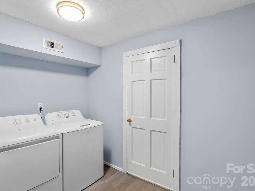 112 Candler School Road, Candler, NC 28715.  MLS# CAR4361613, YatesRealty ID 26429. 