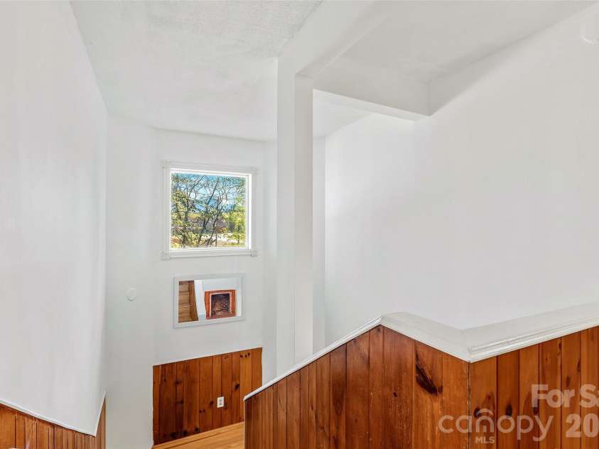 112 Candler School Road, Candler, NC 28715.  MLS# CAR4361613, YatesRealty ID 26429. 