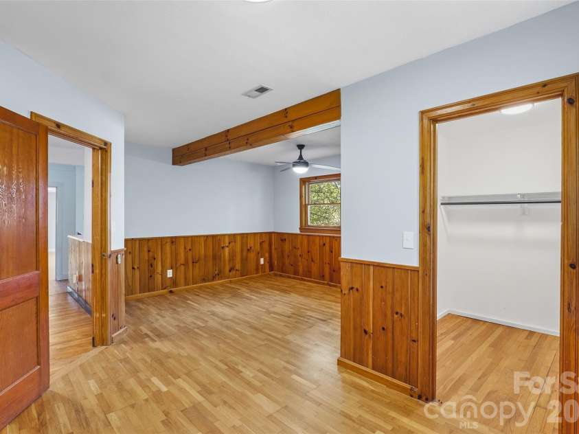 112 Candler School Road, Candler, NC 28715.  MLS# CAR4361613, YatesRealty ID 26429. 