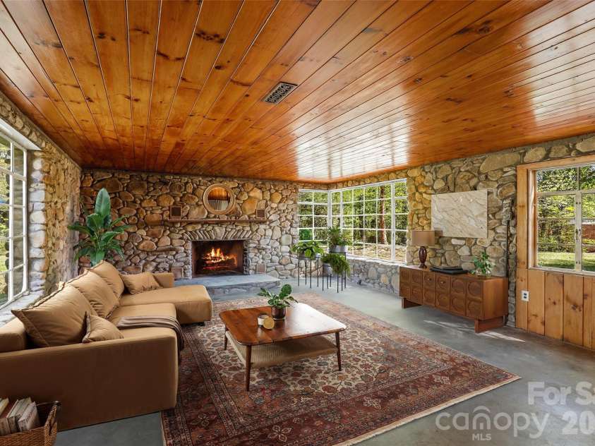 112 Candler School Road, Candler, NC 28715.  MLS# CAR4361613, YatesRealty ID 26429. Virtual Staging