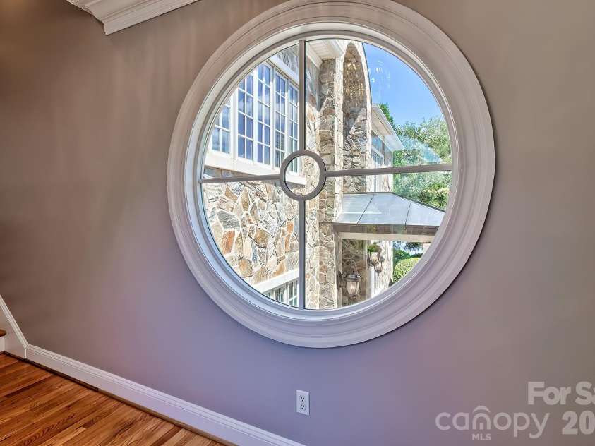 1252 Morning Shore Drive, Lexington, SC 29072.  MLS# CAR4313174, YatesRealty ID 2643. Custom Circular Windows