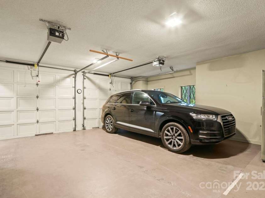 198 Little Harbour None, Vilas, NC 28692.  MLS# CAR4304013, YatesRealty ID 2643. Lower-level garage