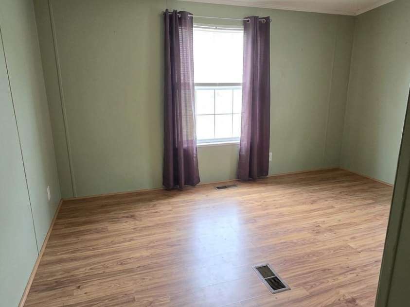 1276 Forest Ridge Drive, Bessemer City, NC 28016.  MLS# CAR4384750, YatesRealty ID 26431. 