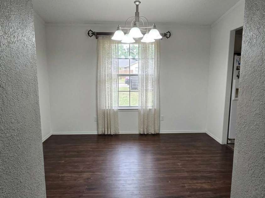 1276 Forest Ridge Drive, Bessemer City, NC 28016.  MLS# CAR4384750, YatesRealty ID 26431. 
