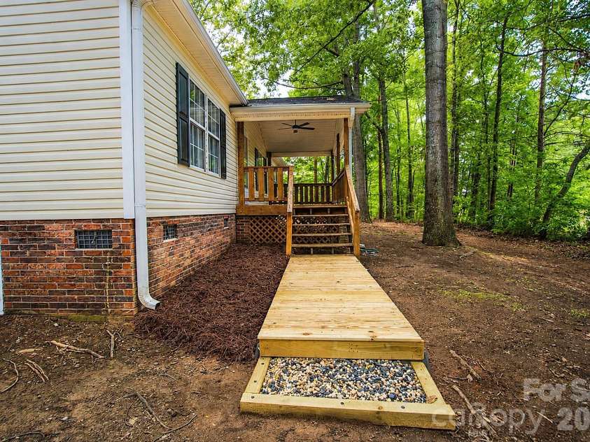 103 Thunder Road, China Grove, NC 28023.  MLS# CAR4386536, YatesRealty ID 26432. 
