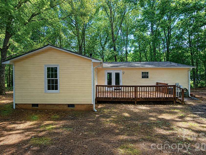 103 Thunder Road, China Grove, NC 28023.  MLS# CAR4386536, YatesRealty ID 26432. 