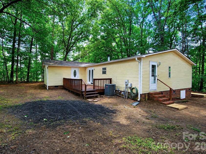 103 Thunder Road, China Grove, NC 28023.  MLS# CAR4386536, YatesRealty ID 26432. 