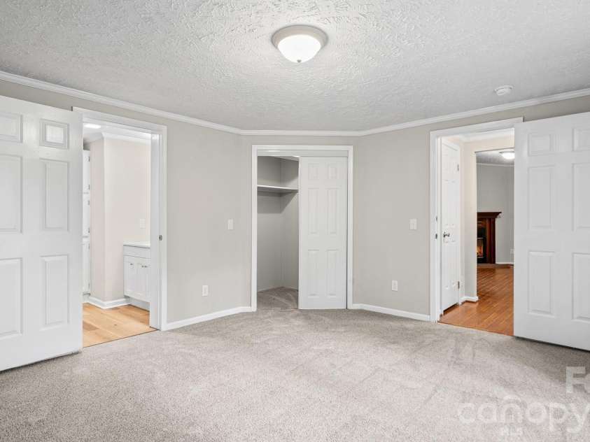 103 Thunder Road, China Grove, NC 28023.  MLS# CAR4386536, YatesRealty ID 26432. 