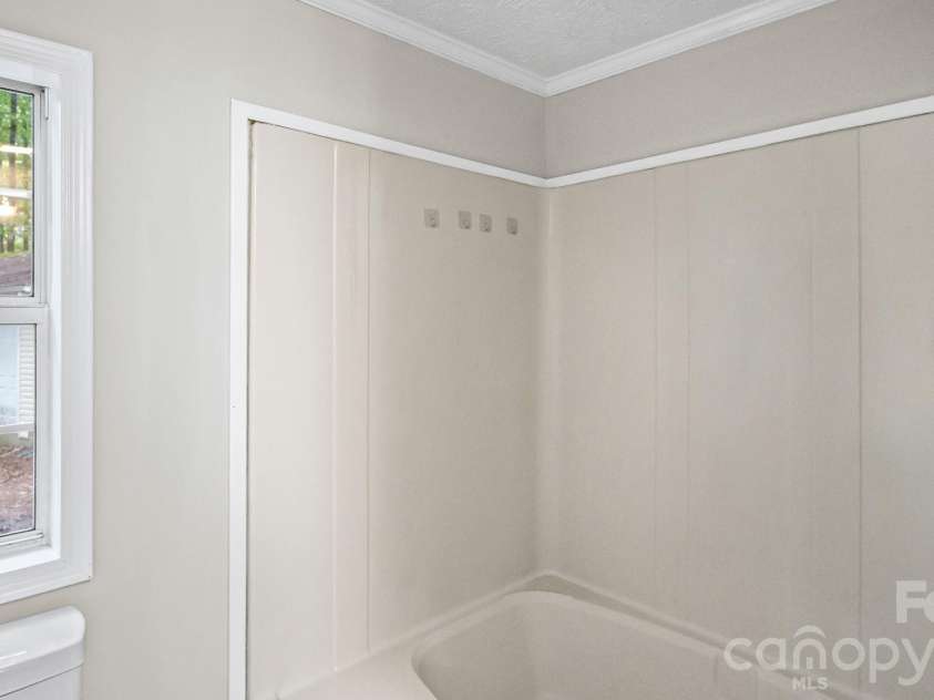 103 Thunder Road, China Grove, NC 28023.  MLS# CAR4386536, YatesRealty ID 26432. 
