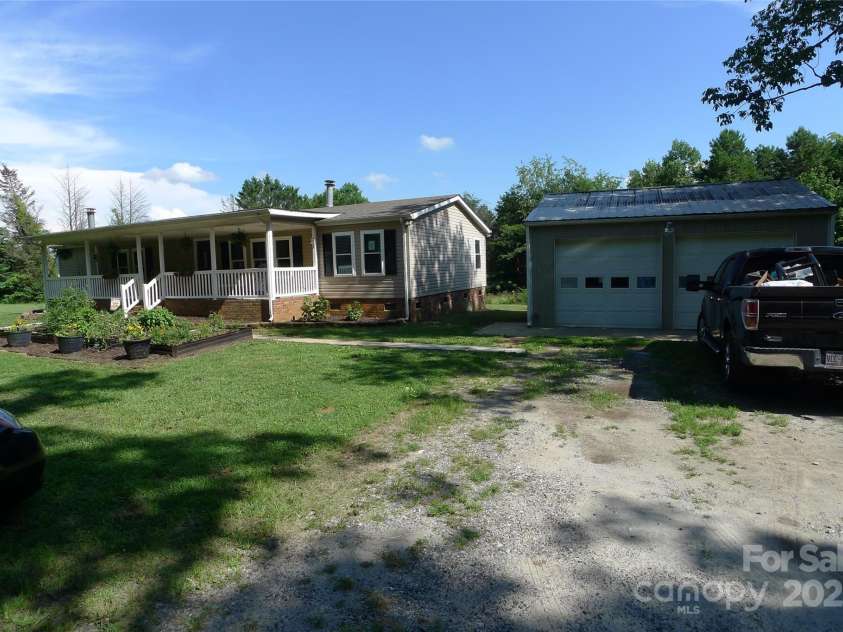 145 Abigail Trail, Ararat, NC 27007.  MLS# CAR4282506, YatesRealty ID 26432. Front of house