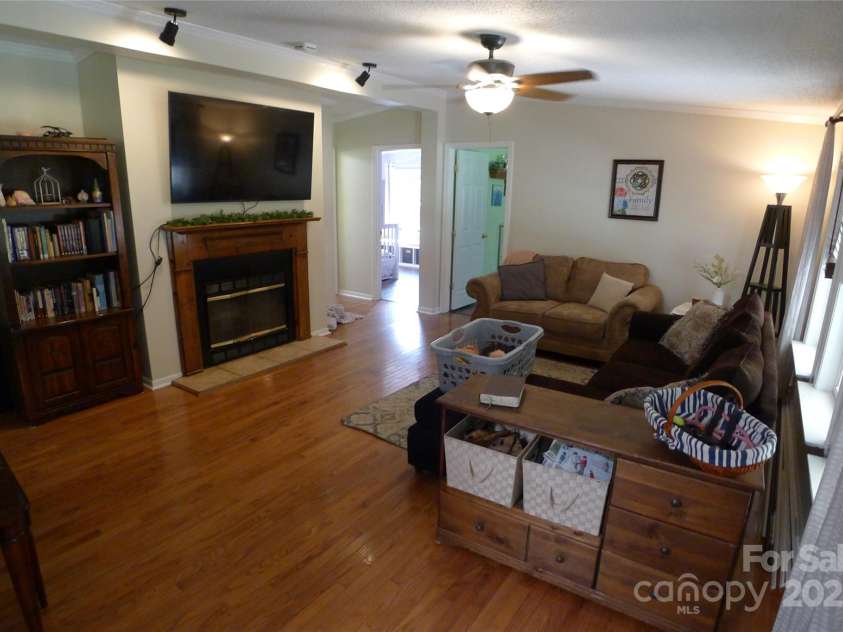 145 Abigail Trail, Ararat, NC 27007.  MLS# CAR4282506, YatesRealty ID 26432. Living room