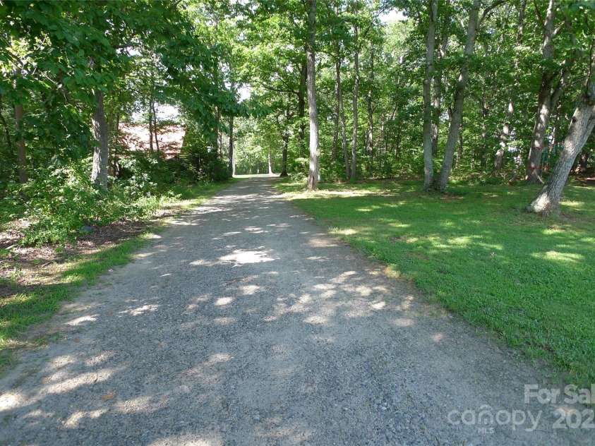 145 Abigail Trail, Ararat, NC 27007.  MLS# CAR4282506, YatesRealty ID 26432. View of driveway