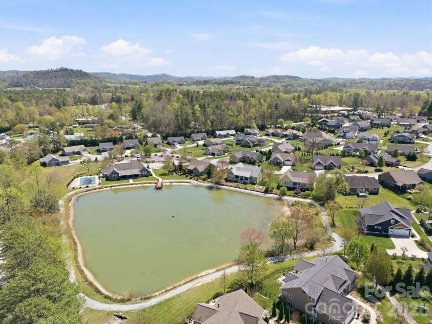 82 Blacksmith Run Drive, Hendersonville, NC 28792.  MLS# CAR4363924, YatesRealty ID 26434. Beautiful community, with so many amenities!