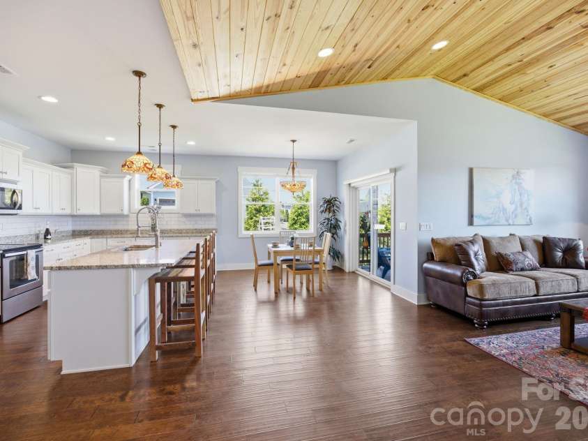 82 Blacksmith Run Drive, Hendersonville, NC 28792.  MLS# CAR4363924, YatesRealty ID 26434. Beautiful Tongue and Groove Ceiling!!