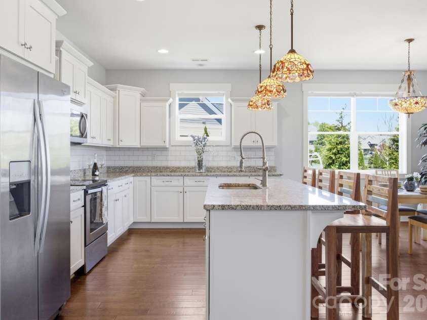 82 Blacksmith Run Drive, Hendersonville, NC 28792.  MLS# CAR4363924, YatesRealty ID 26434. High end Kitchen finishes!