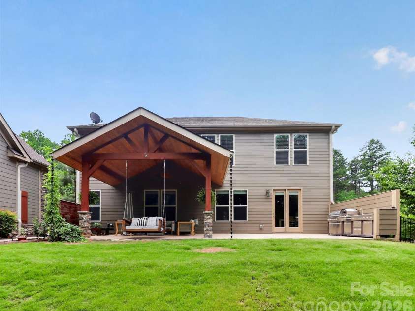 294 San Agustin Drive, Mooresville, NC 28117.  MLS# CAR4367297, YatesRealty ID 26436. Private backyard