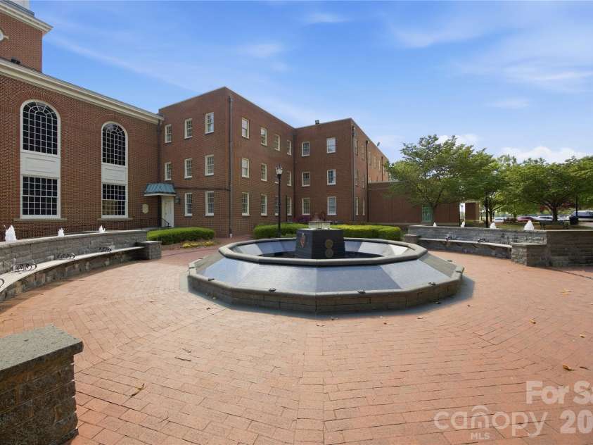 1108 Skyland Street, Kannapolis, NC 28083.  MLS# CAR4373272, YatesRealty ID 26437. 