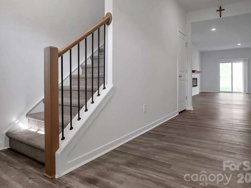 231 Brinkley Drive, Kings Mountain, NC 28086.  MLS# CAR4381427, YatesRealty ID 2644. 