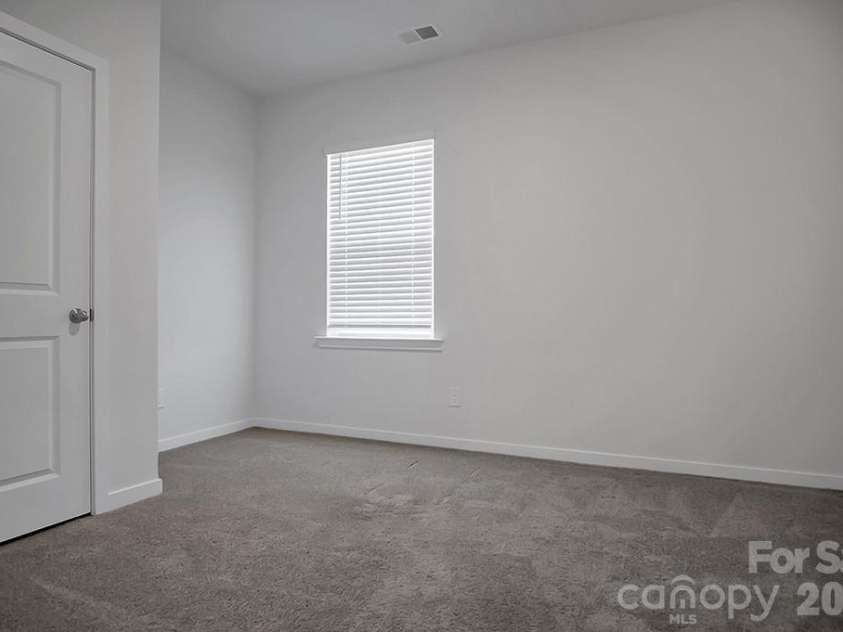 231 Brinkley Drive, Kings Mountain, NC 28086.  MLS# CAR4381427, YatesRealty ID 2644. 