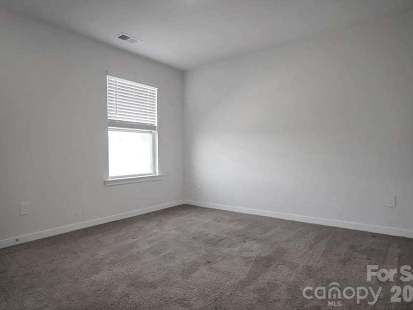 231 Brinkley Drive, Kings Mountain, NC 28086.  MLS# CAR4381427, YatesRealty ID 2644. 
