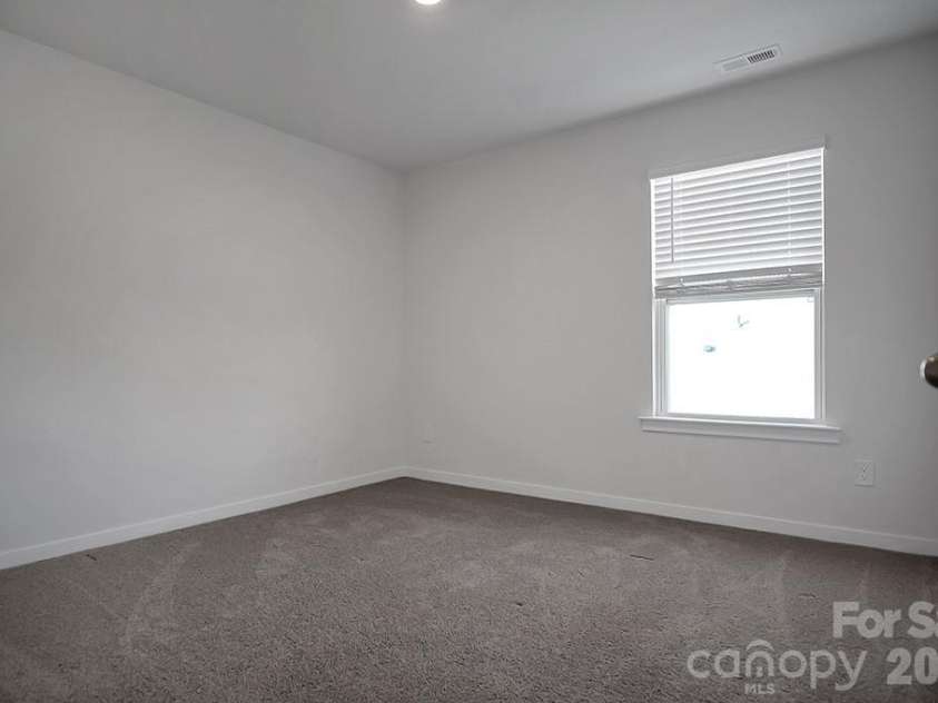 231 Brinkley Drive, Kings Mountain, NC 28086.  MLS# CAR4381427, YatesRealty ID 2644. 