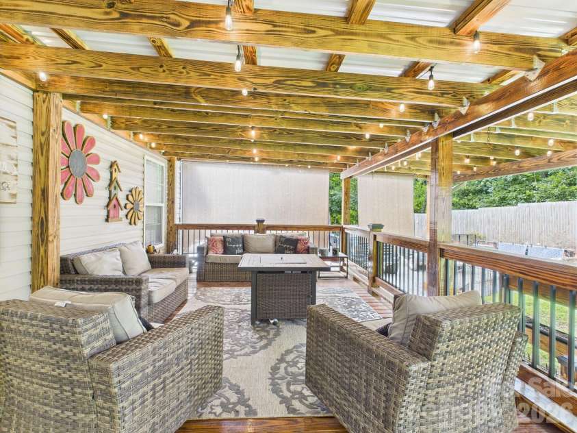 6093 Spartan Drive, Hudson, NC 28638.  MLS# CAR4384048, YatesRealty ID 26440. 