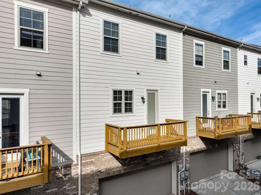 1112 Doveridge Street, Charlotte, NC 28273.  MLS# CAR4358560, YatesRealty ID 26444. 