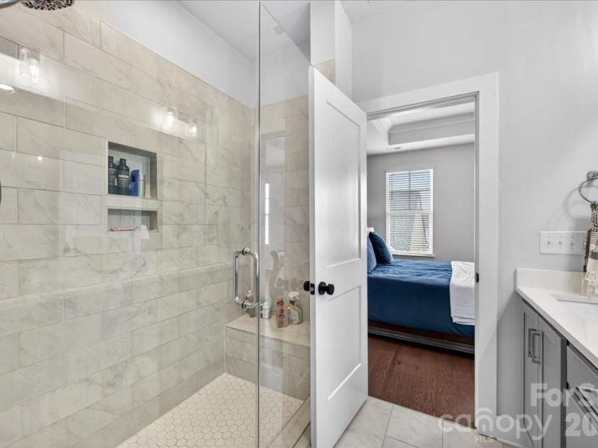 334 Armour Street, Davidson, NC 28036.  MLS# CAR4379254, YatesRealty ID 26445. Primary bathroom
