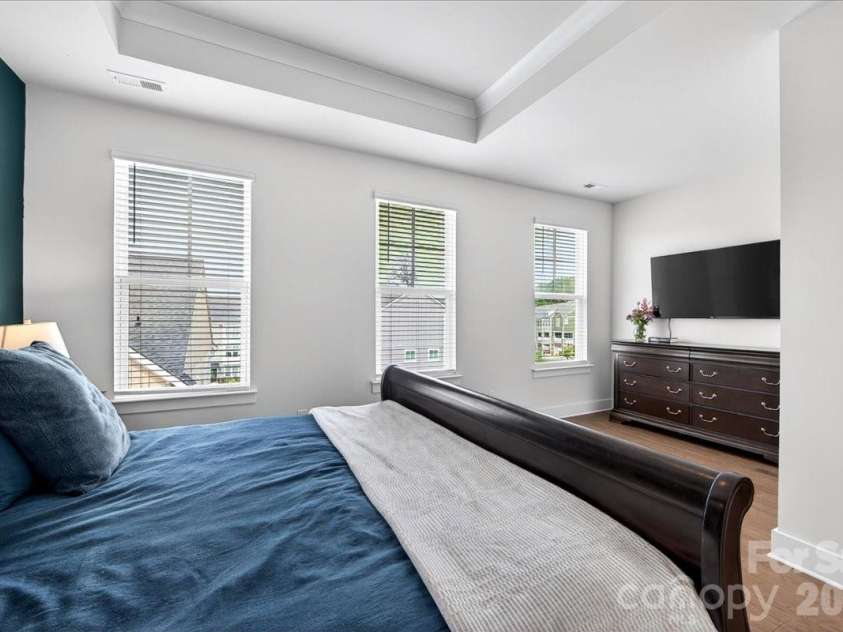 334 Armour Street, Davidson, NC 28036.  MLS# CAR4379254, YatesRealty ID 26445. Primary bedroom