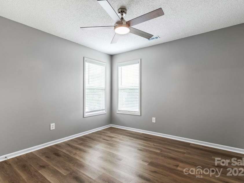 7621 Rolling Meadows Lane, Huntersville, NC 28078.  MLS# CAR4282500, YatesRealty ID 26448. 3RD BEDROOM