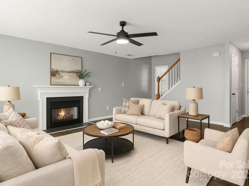 7621 Rolling Meadows Lane, Huntersville, NC 28078.  MLS# CAR4282500, YatesRealty ID 26448. VIRTUALLY STAGED FAMILY ROOM