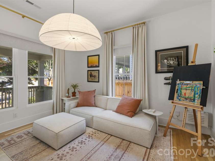 1816 Umstead Street, Charlotte, NC 28205.  MLS# CAR4384106, YatesRealty ID 26449. 
