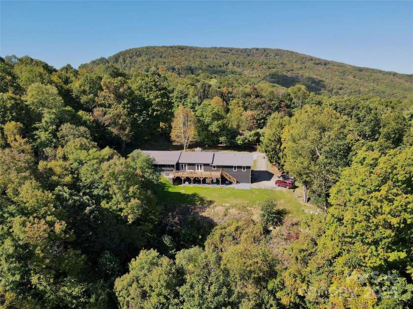 298 patricelli Street, Boone, NC 28607.  MLS# CAR4282351, YatesRealty ID 26449. 