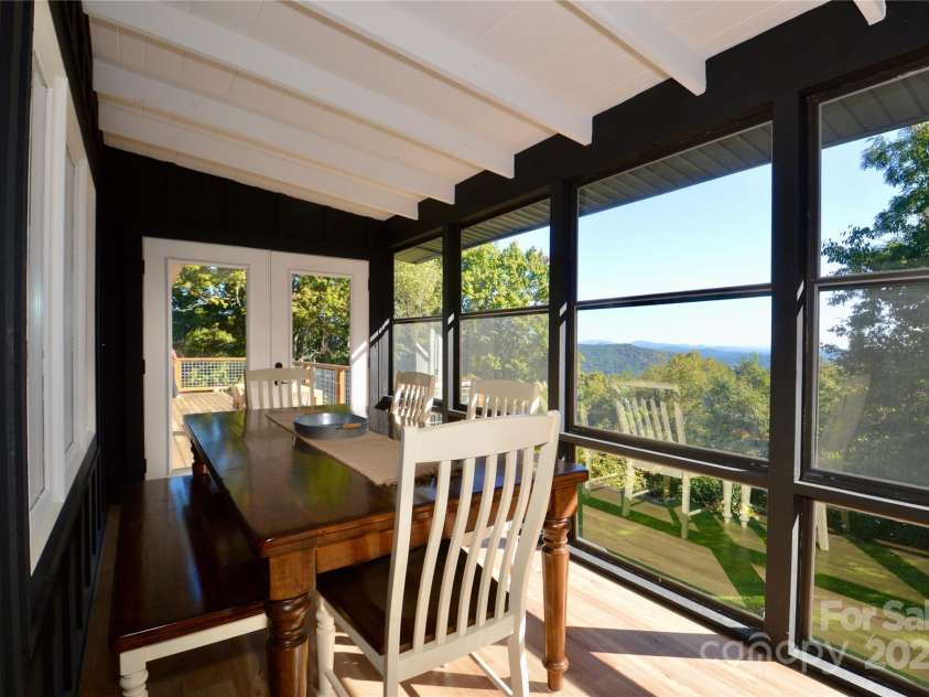 298 patricelli Street, Boone, NC 28607.  MLS# CAR4282351, YatesRealty ID 26449. 