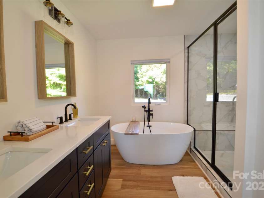 298 patricelli Street, Boone, NC 28607.  MLS# CAR4282351, YatesRealty ID 26449. 