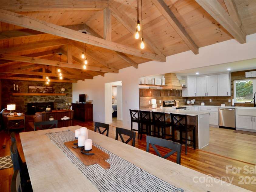 298 patricelli Street, Boone, NC 28607.  MLS# CAR4282351, YatesRealty ID 26449. 