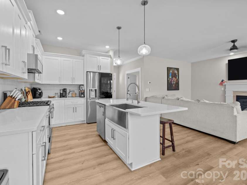 2518 Kendrick Road, Gastonia, NC 28056.  MLS# CAR4300253, YatesRealty ID 2645. 