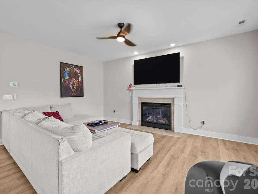 2518 Kendrick Road, Gastonia, NC 28056.  MLS# CAR4300253, YatesRealty ID 2645. 