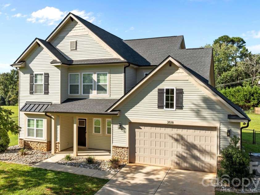2518 Kendrick Road, Gastonia, NC 28056.  MLS# CAR4300253, YatesRealty ID 2645. 