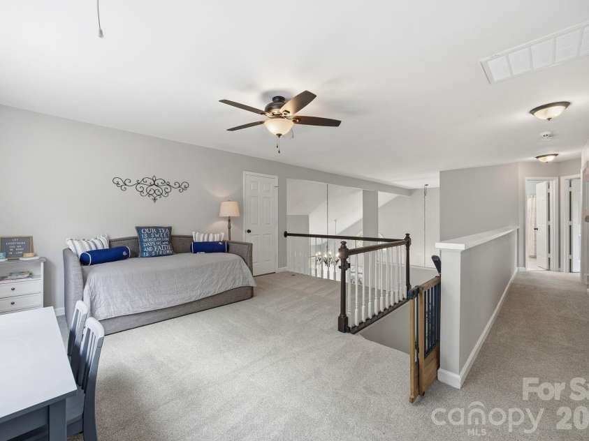 19147 Brookgreen Garden Place, Cornelius, NC 28031.  MLS# CAR4386517, YatesRealty ID 26450. 