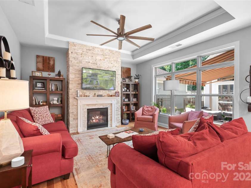 19403 Greentree Way, Cornelius, NC 28031.  MLS# CAR4280723, YatesRealty ID 26450. 