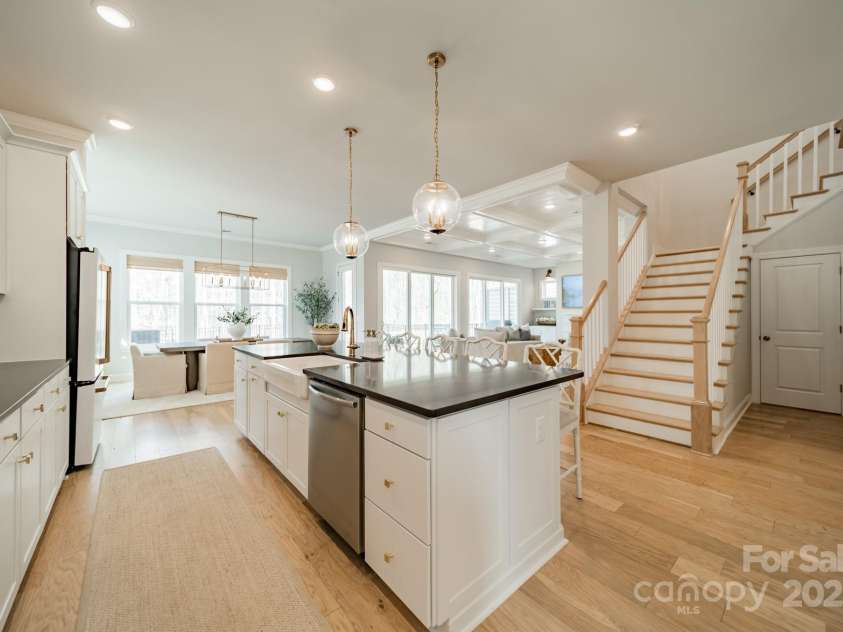 11036 Shreveport Drive, Huntersville, NC 28078.  MLS# CAR4241144, YatesRealty ID 26451. 