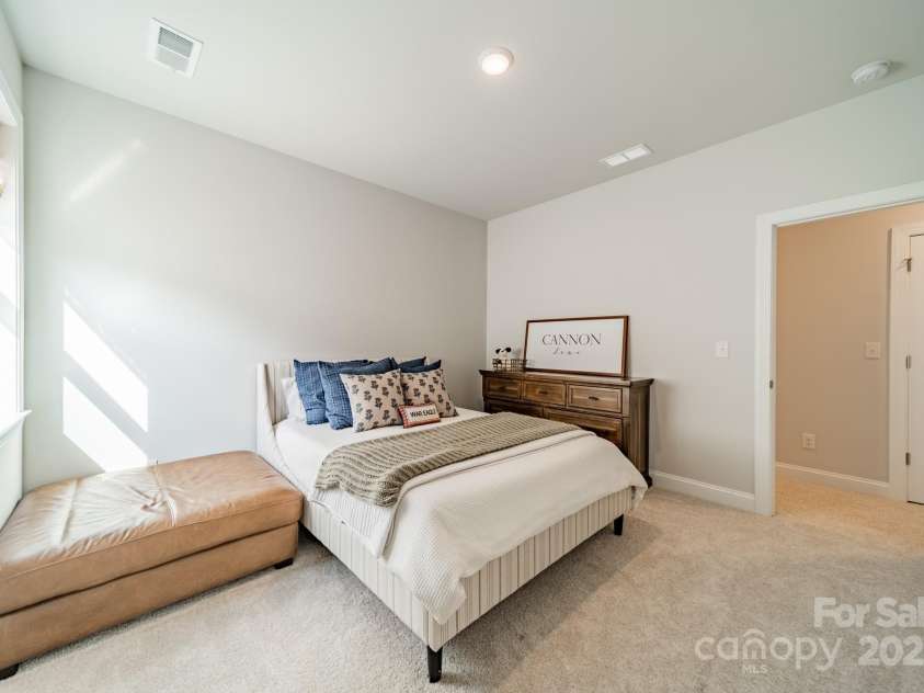 11036 Shreveport Drive, Huntersville, NC 28078.  MLS# CAR4241144, YatesRealty ID 26451. 