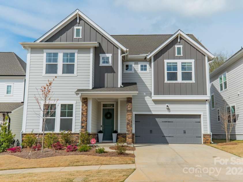11036 Shreveport Drive, Huntersville, NC 28078.  MLS# CAR4241144, YatesRealty ID 26451. 