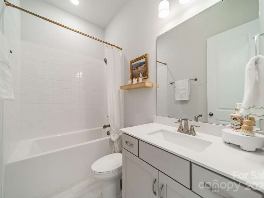 11036 Shreveport Drive, Huntersville, NC 28078.  MLS# CAR4241144, YatesRealty ID 26451. 