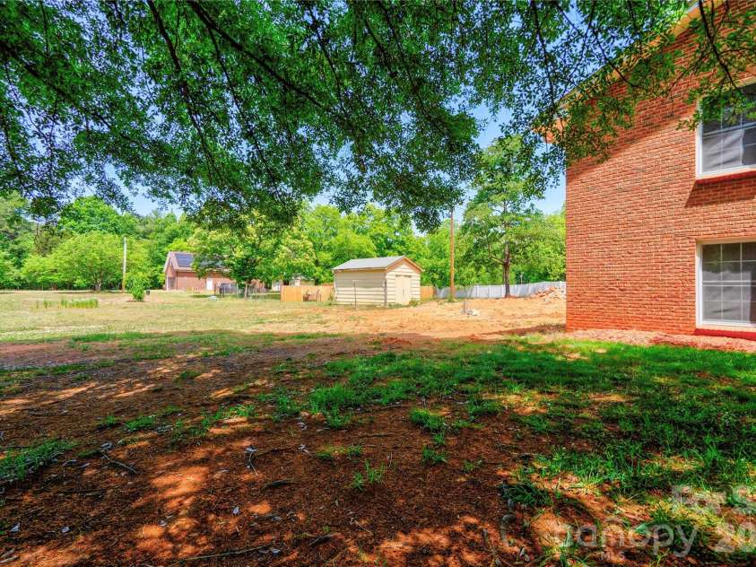 2903 Forbes Road, Gastonia, NC 28056.  MLS# CAR4380023, YatesRealty ID 26451. 