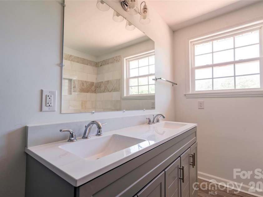 2903 Forbes Road, Gastonia, NC 28056.  MLS# CAR4380023, YatesRealty ID 26451. 