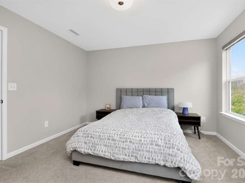 13357 Porter Creek Road, Charlotte, NC 28262.  MLS# CAR4366973, YatesRealty ID 26452. 