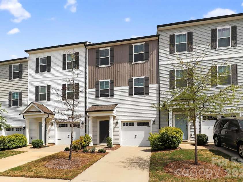 13357 Porter Creek Road, Charlotte, NC 28262.  MLS# CAR4366973, YatesRealty ID 26452. 