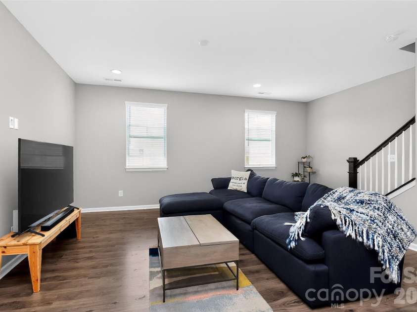 13357 Porter Creek Road, Charlotte, NC 28262.  MLS# CAR4366973, YatesRealty ID 26452. Living Room